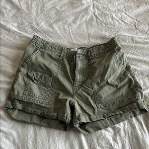 Time and Tru Green Cargo Shorts